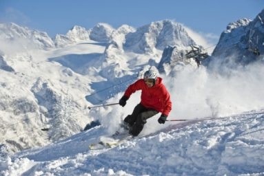 LYŽOVANIE NA ĽADOVCI