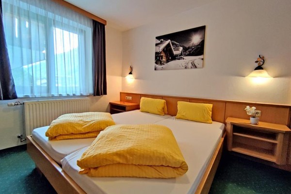 ch_an_der_glocknerstrasse_749003804_280622_37518_2.JPG