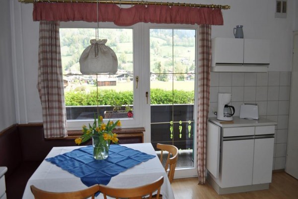 ementhaus_christine_brixen_im_thale_030816_14582_5.JPG