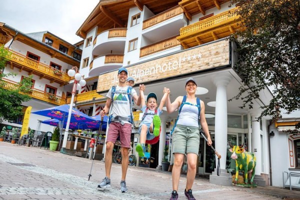 jufa_alpenhotel_saalbach_300720_13336_6.JPG