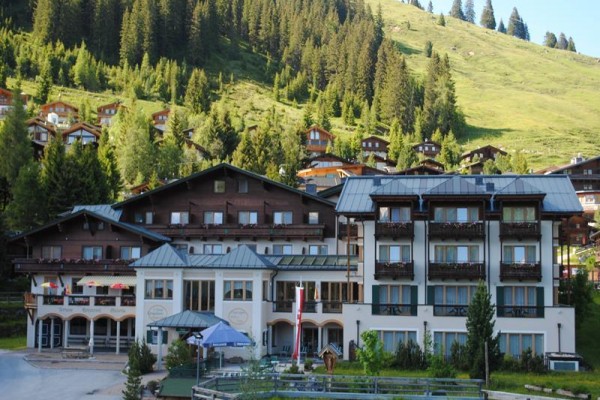sleiten_vital-alpin_wald_im_pinzgau_050716_13504_4.JPG