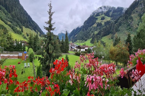 sonnhof_rauris_rauris_050321_13308_3.JPG