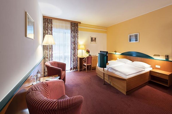 zur_klause_bad_hall_850051545_100322_34480_17.JPG